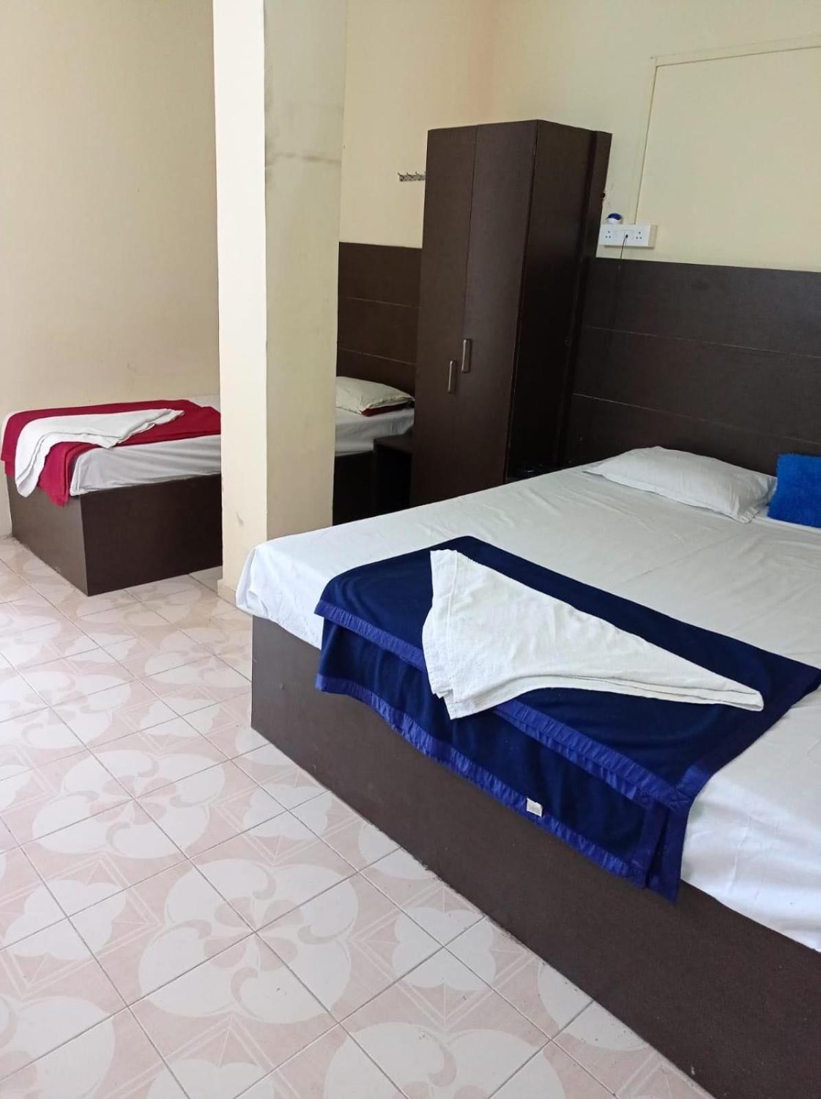 Oyo 81600B Pearl Marine Hotel Порт Блеър Екстериор снимка